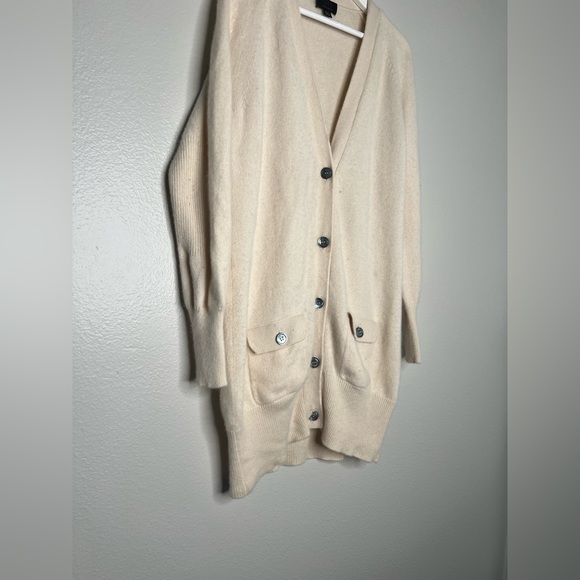Pure collection 100% cashmere cream, color, V-neck cardigan women’s size 8 #3 - Picture 2 of 9